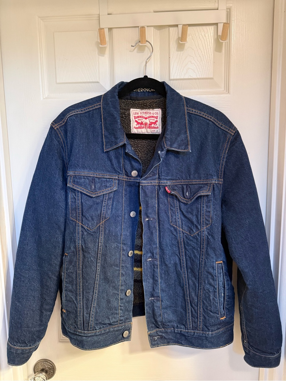 Levi's Wellthread Outerknown collab Men's Dark Blue Sherpa-Lined Trucker Jacket